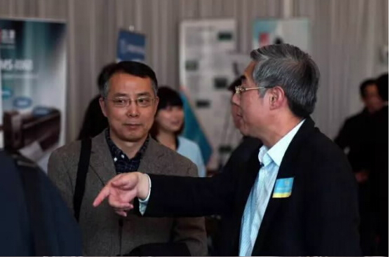 ÖпƴóÉϺ£Ð£ÓÑ»á ͼ4 ÖпƴóÉϺ£Ð£ÓÑ»á ͼ4