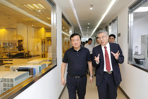 ÃÀ¸ß÷ÉúÎïÒ½Ò©Ê×´´ÈË&CEO³Â´º÷벩ʿµÈÈËÏòÎÌ׿ÁÁÊé¼Ç½éÉܹ«Ë¾ÇéÐÎ