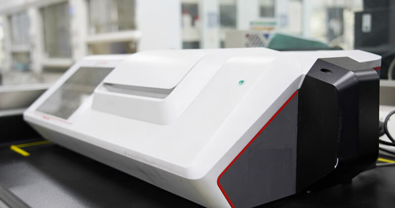 ������-Polarimeter