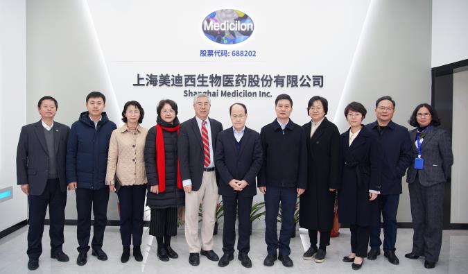 ����÷ϲӭ��ŷͬ��������ܻᡢ�ֶ�����ίͳս�����ֶ�����ί��֯����һ���˵���