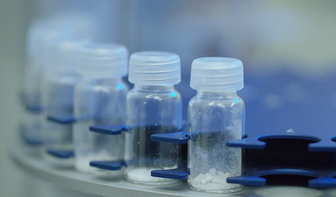 ����սʤ�谭ҩ���з������е�����