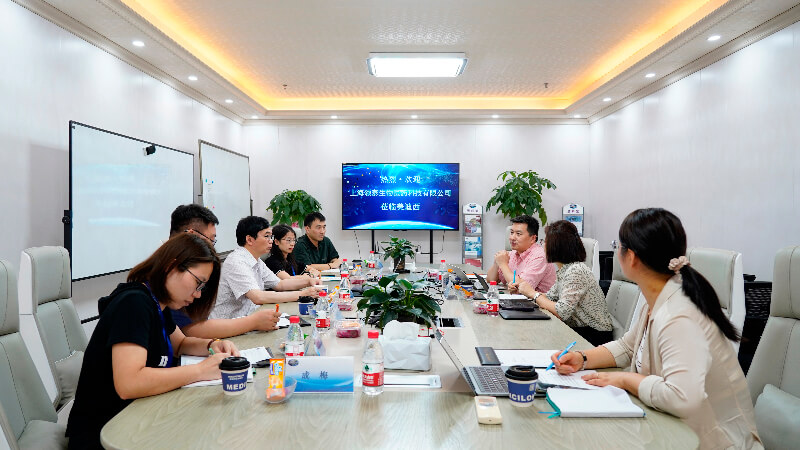 DMPK�Ŷ��ٻ�ͻ�������������������̩����CEO���Ͳ�ʿ��������÷�ڽ�.jpg